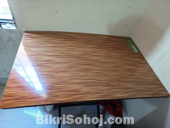 Super Board Table